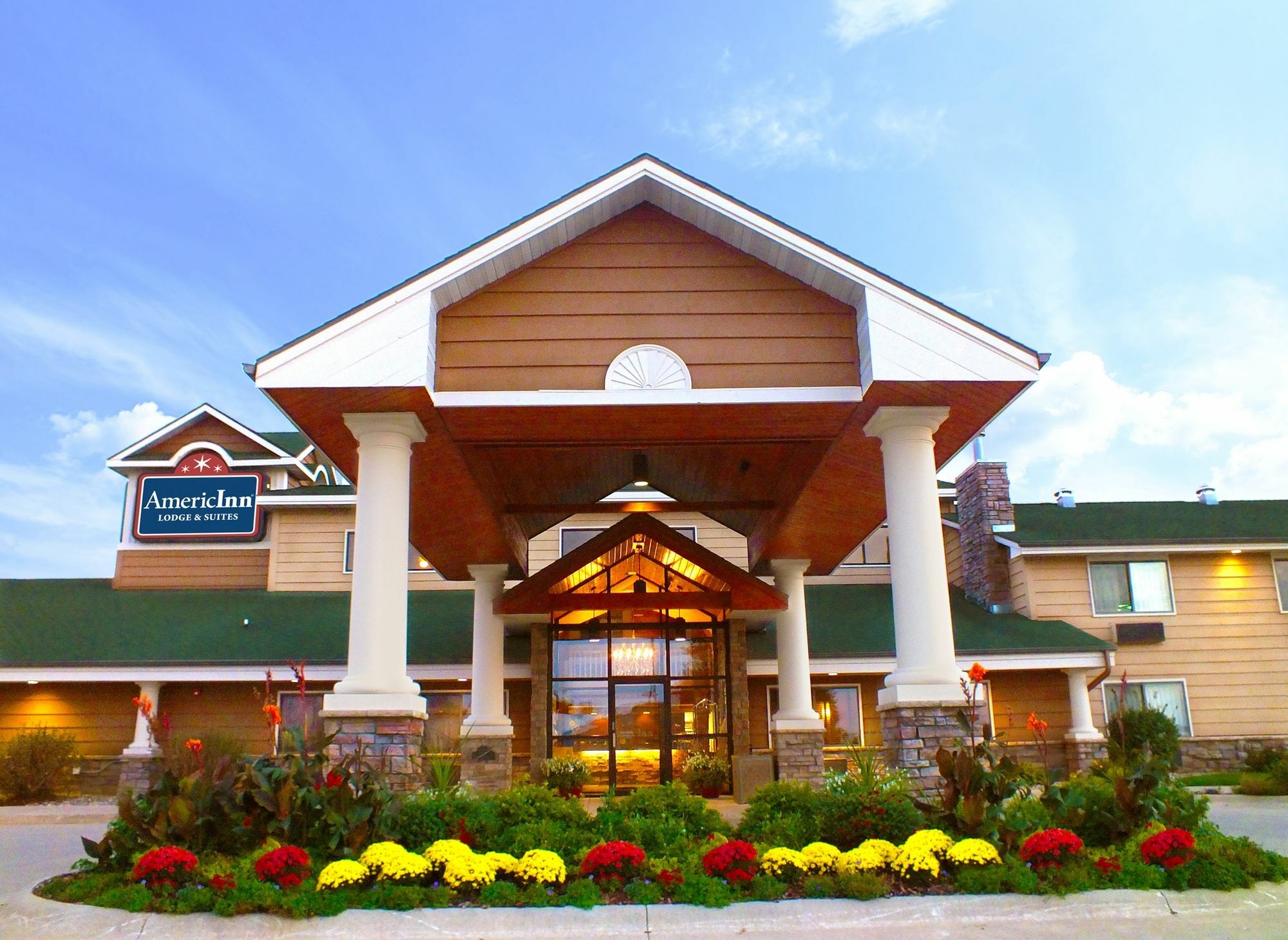 Americinn By Wyndham Okoboji Exterior photo